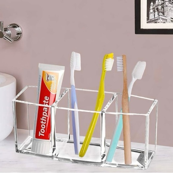 🎁HOLIDAY SALE🎁Toiletry holder - Picture 4 of 4